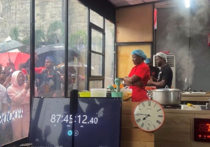 Nigerian chef Hilda Baci cooked for 100 hours break guinness world records
