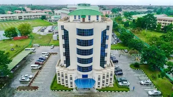 photo shows the entrance gate of Covenant University Nigeria